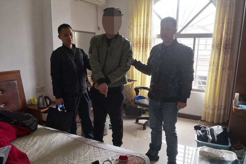 1-謝某方.jpg